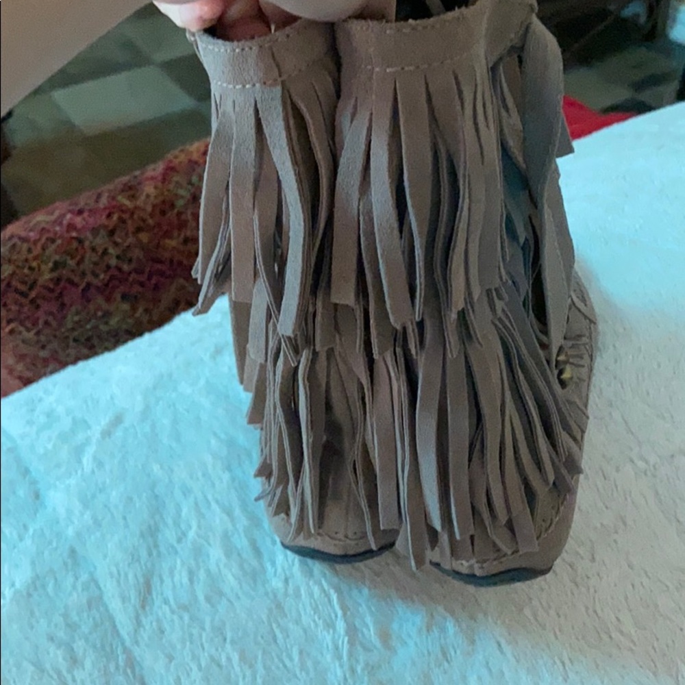 Juicy Couture Tara Fringe Moccasin Boot - Picture 8 of 8